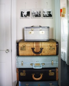 suitcases7611